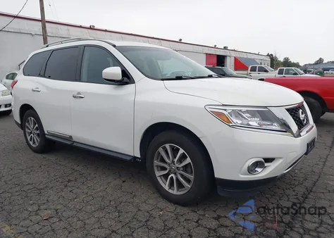 2013 Nissan Pathfinder S z USA, uszkodzony, nr VIN 5N1AR2MN7DC637902
